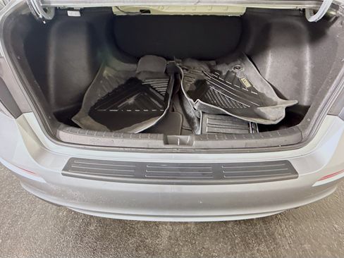 Used 2023 Honda Civic Sport image 35