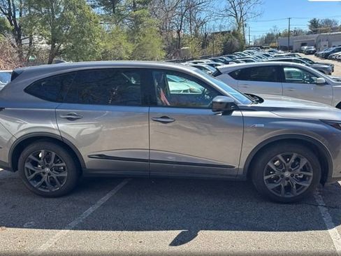 Used 2024 Acura MDX A-Spec image 2