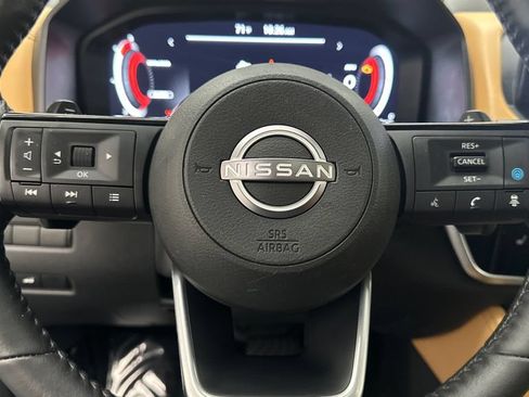 Used 2023 Nissan Rogue Platinum AWD/4WD image 17
