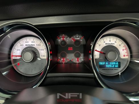 Used 2010 Ford Mustang GT image 36