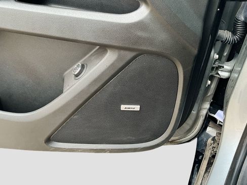 Used 2023 Chevrolet Traverse Premier w/ Redline Edition image 19