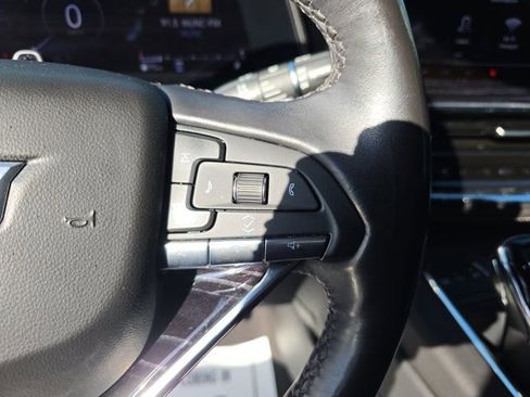 Certified 2022 Cadillac Escalade ESV Sport w/ Touring Package image 20