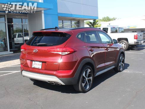 Used 2018 Hyundai Tucson Value AWD/4WD image 4