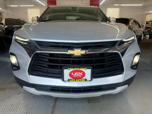 Used 2021 Chevrolet Blazer LT FWD image 2