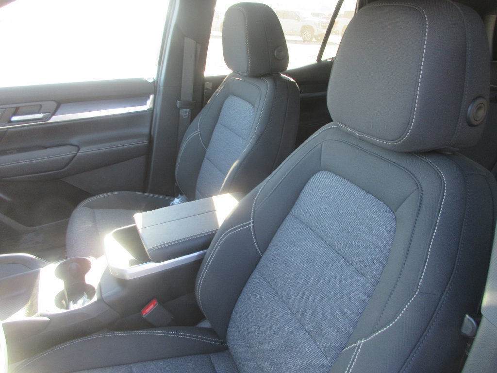 New 2027 GMC Terrain Elevation w/ Black Edition AWD/4WD image 11
