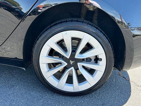 Used 2023 Tesla Model 3 Standard Range RWD image 15