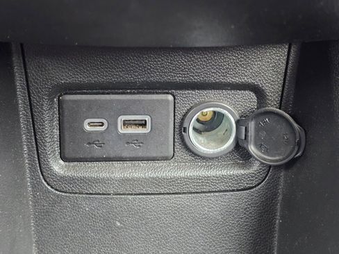 Used 2021 Chevrolet Spark LT FWD image 23