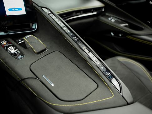 Used 2024 Chevrolet Corvette Z06 w/ Stealth Interior Trim Package image 54