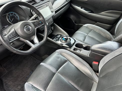 Used 2018 Nissan Leaf SL w/ SL Technology Package image 9
