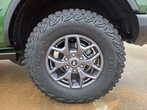 New 2025 Ford Bronco Badlands AWD/4WD image 34
