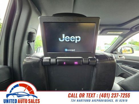 Used 2015 Jeep Grand Cherokee Limited w/ Luxury Group II AWD/4WD image 24