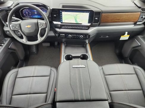 New 2026 Chevrolet Silverado 2500 High Country w/ High Country Premium Package AWD/4WD image 27