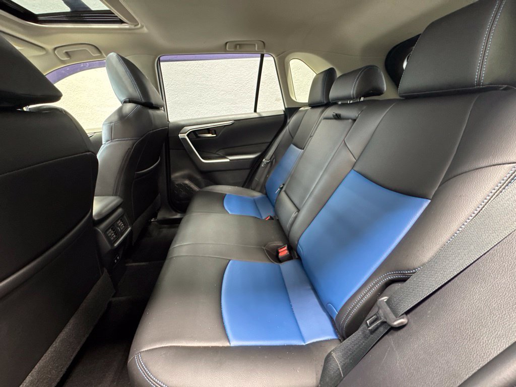 Used 2020 Toyota RAV4 XLE w/ Convenience Package AWD/4WD image 20