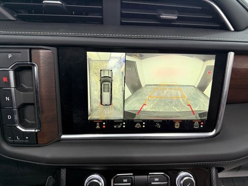 Used 2023 GMC Yukon Denali Ultimate image 16
