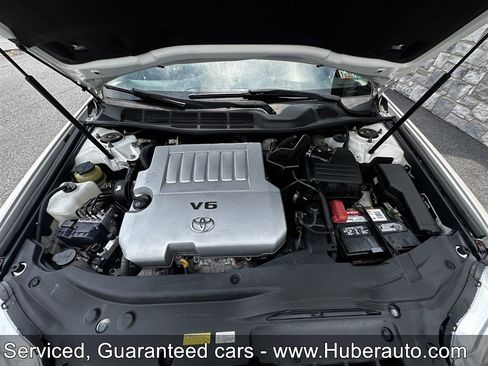 Used 2011 Toyota Avalon FWD image 24