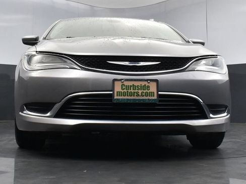 Used 2016 Chrysler 200 Limited FWD image 26