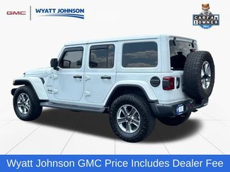 Used 2020 Jeep Wrangler Unlimited Sahara AWD/4WD video 3