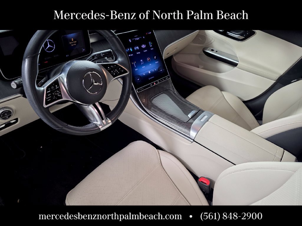Used 2023 Mercedes-Benz C 300 Sedan image 10