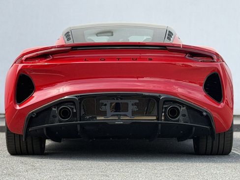 Used 2025 Lotus Emira RWD image 6