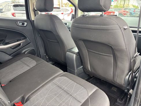 Used 2019 Ford EcoSport SE w/ SE Convenience Package FWD image 12