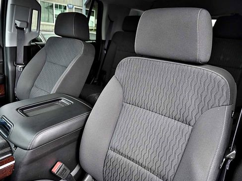 Used 2017 GMC Yukon SLE w/ Convenience Package RWD image 19