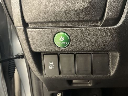 Used 2016 Honda Fit EX image 28