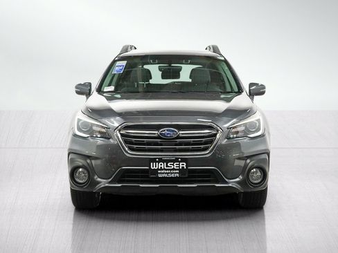 Used 2018 Subaru Outback 2.5i Limited AWD/4WD image 8