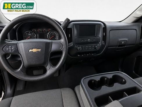 Used 2018 Chevrolet Silverado 1500 Custom w/ Custom Value Package RWD image 11