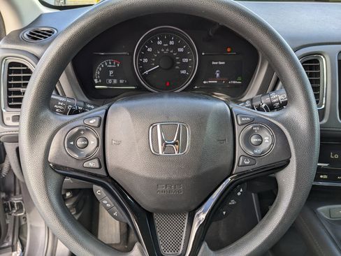 Used 2021 Honda HR-V EX image 39