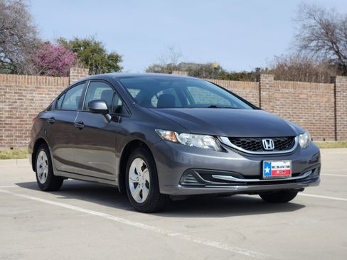 Used 2013 Honda Civic LX image 4