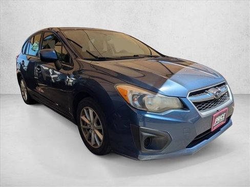 Used 2013 Subaru Impreza 2.0i Premium w/ Popular Pkg 1 AWD/4WD image 3