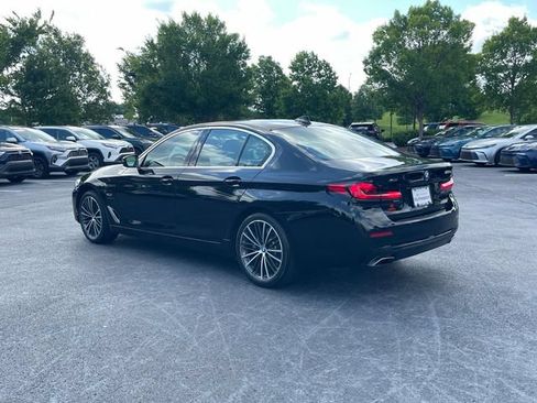 Used 2023 BMW 530e xDrive AWD/4WD image 5