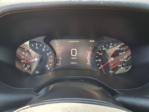 Used 2026 Jeep Compass Trailhawk AWD/4WD image 10
