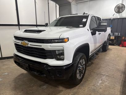 Used 2024 Chevrolet Silverado 2500 Custom w/ Custom Value Package