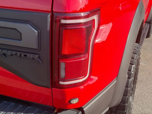 Used 2020 Ford F150 Raptor w/ Equipment Group 802A Luxury AWD/4WD image 11