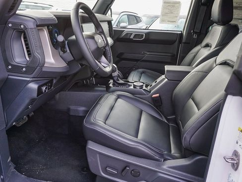 New 2026 Ford Bronco Outer Banks w/ Sasquatch Package image 20