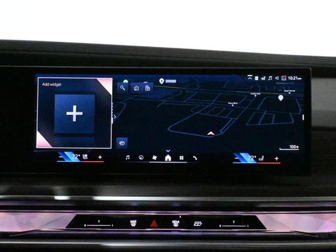 New 2025 BMW 740i xDrive image 22