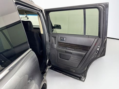 Used 2019 Ford Flex SEL w/ Class III Trailer Tow Package AWD/4WD image 29