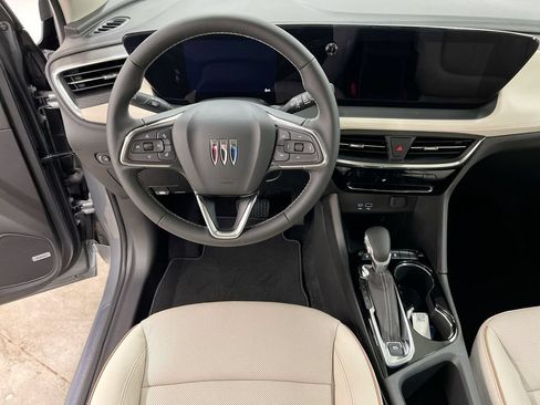Used 2024 Buick Encore GX Avenir w/ Avenir Convenience Package AWD/4WD image 19