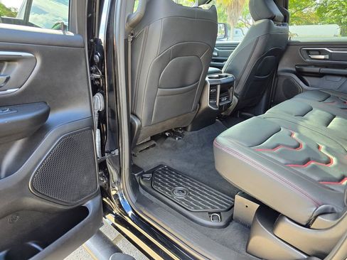 Used 2023 RAM 1500 Big Horn image 40