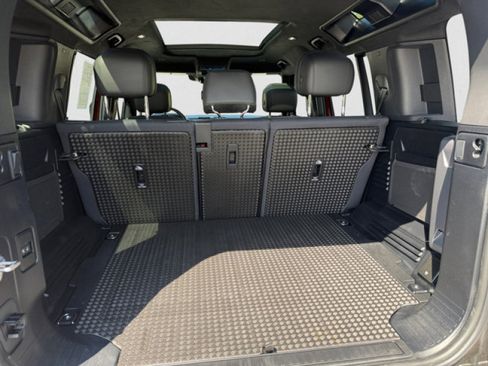 Used 2025 Land Rover Defender 110 Sedona Red Edition image 19