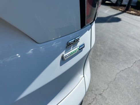 Used 2018 Ford Escape SE image 23