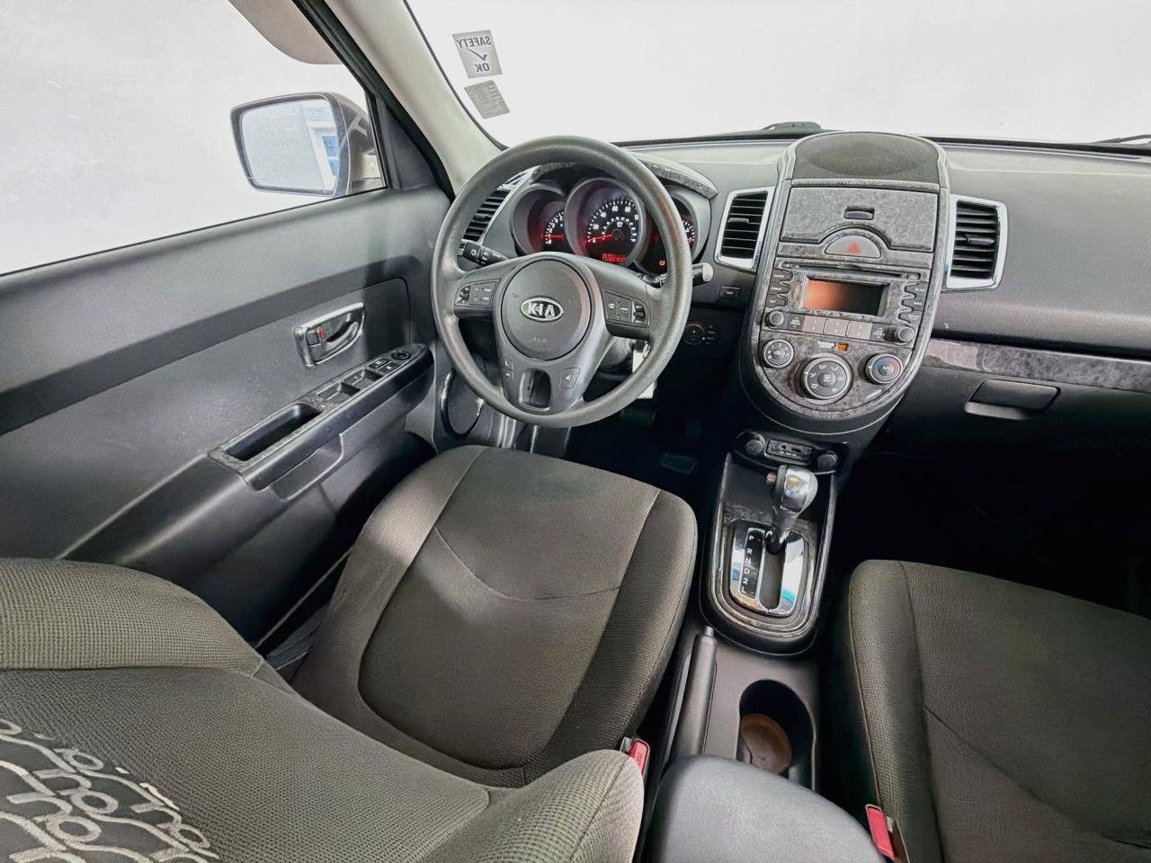 Used 2010 Kia Soul + w/ Audio Pkg FWD image 11