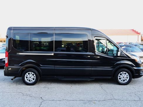 Used 2024 Ford Transit 350 XLT image 21