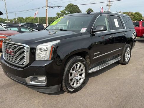 Used 2015 GMC Yukon Denali RWD image 4