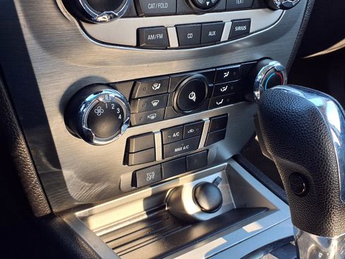 Used 2011 Ford Fusion SE w/ 202A Rapid Spec Order Code image 12