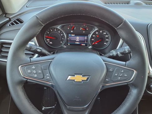 Used 2024 Chevrolet Equinox LT image 10