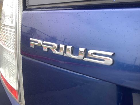 Used 2011 Toyota Prius Five w/ Navigation Pkg image 6