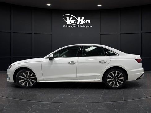 Used 2023 Audi A4 2.0T Premium w/ Convenience Package image 4