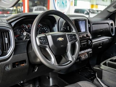 Used 2021 Chevrolet Silverado 3500 LT image 5
